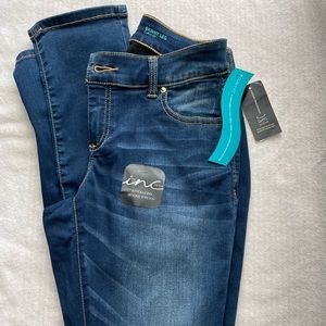 INC Skinny Leg Curvy Fit Jeans-Size 0 NWT
